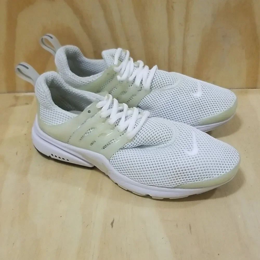 Nike Presto Fly Triple White Men's Size 8, Wmn's Size 11 1/2